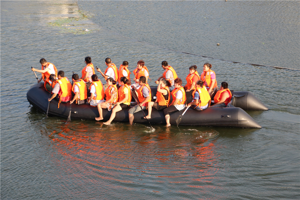 700 Size Large Multicolor Infl - огляд і ціна Fishing Boat Inflatable